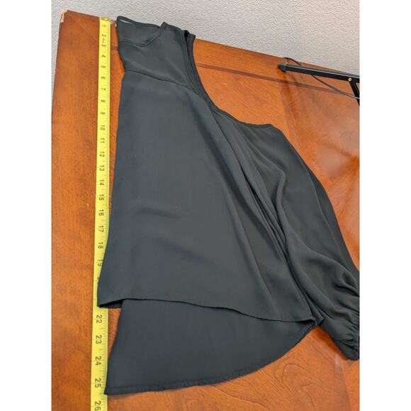 Tobi‎ Cold Shoulder Blouse Medium Black Sheer Mesh Draped Hi Low Office Workwear - Picture 7 of 8
